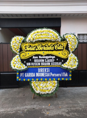Papan Bunga Duka di Kamboneri