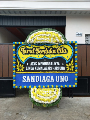 Papan Bunga Duka di Kamboneri